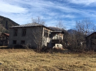 Купить дом с земельным участком в Они, Грузия. Фото 3