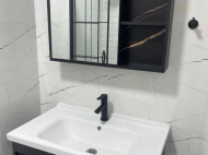 კომფორტული აპარტამენტები ზღვასთან საცხოვრებელ კომპლექსში ბათუმში. ფოტო 6