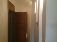 Flat ( Apartment ) to sale in Old Batumi near the park. The apartment has modern renovation, all necessary equipment and furniture. Photo 5