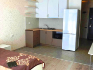 Renovated flat for sale at the seaside Batumi, Georgia. Photo 2
