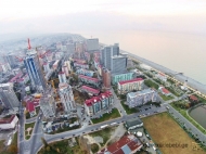 Renovated flat for sale at the seaside Batumi, Georgia. Аpartment with sea view. Photo 3