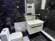 Возле Макдональдса продаётся квартира на первой линии в Батуми, Грузия. Фото 13