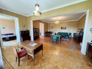 Продается частный дом с земельным участком в Кутаиси, Грузия. Фото 4