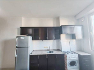 Flat for sale at the seaside Batumi, Georgia. The apartment has modern renovation, all necessary equipment and furniture. Photo 6