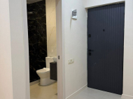 Renovated flat for sale in a quiet district of Tbilisi, Georgia. Photo 14