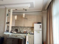 Renovated flat for sale with furniture in Batumi, Georgia. Аpartment with mountains view. Photo 2