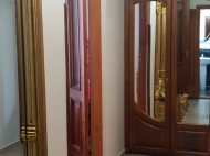 Urgently for rent a large apartment in the city center Photo 8