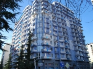 New residential house by the sea in the center of Batumi. Apartments in a new house by the sea on Parnavas Mepe St., center of Batumi, Georgia. Photo 3