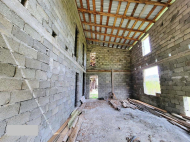 House for sale with a plot of land in the suburbs of Ozurgeti, Georgia. Photo 4