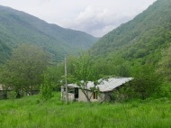 House for sale in a resort district of Zhinvali, Georgia. Photo 2