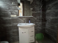 იყიდება კერძო სახლი მიწის ნაკვეთით ციხისძირში, საქართველო. ფოტო 24