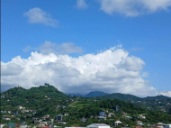 იყიდება გარემონტებული ბინა ავეჯით მთების ხედით. ბათუმი. საქართველო. ფოტო 16