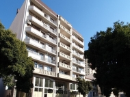 Apartments in a new luxury complex near the sea Tavdadebuli St., corner Rustaveli St., center of Batumi. 7-storey residential complex by the sea in the center of Batumi, Georgia. Photo 1