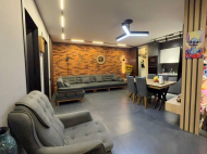 Продается квартира с ремонтом и мебелью в Батуми, Грузия. Квартира с видом на горы. Фото 2