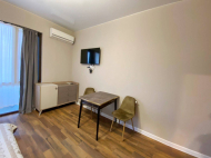 Renovated flat for sale of the new high-rise residential complex in Batumi, Georgia. The apartment has modern renovation, all necessary equipment and furniture. Photo 2