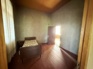 Продается частный дом с земельным участком в Цкаврока, Грузия.  Фото 10