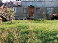 Купить частный дом с земельным участком в пригороде Чиатура, Грузия. Фото 1