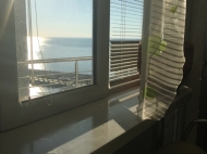 Аренда квартира у моря в Батуми, Грузия. Квартира с видом на море. Фото 2
