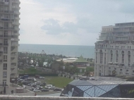 Flat for sale of the new high-rise residential complex at the seaside Batumi, Georgia. Near McDonalds. Sea View. Photo 1