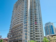 25-storey building by the sea on the Inasaridze St., corner of the Kobaladze St. in Batumi. Photo 1