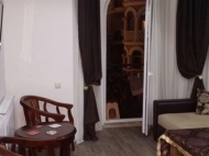 Flat for short term rentals in the centre of Batumi, Georgia. Flat for daily renting in Old Batumi, Georgia. "Residence Tapis Rouge" Photo 8