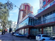 Urgent sale. Apartment in a new building in Batumi, black frame. Photo 10