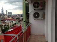 Flat for sale with renovate in Batumi, Georgia. near the May 6 park. Photo 23