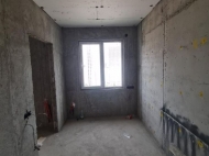 Flat for sale in Batumi on the ground floor black carcass Photo 3