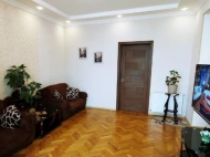 Flat for sale in Tbilisi, Georgia. The apartment has good modern renovation. Photo 2