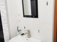 Flat for sale at the seaside Batumi, Georgia. The apartment has modern renovation, all necessary equipment and furniture. Photo 8