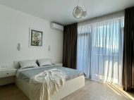 იყიდება გარემონტებული ბინა  ქალაქ ბათუმში ზღვასთან. საქართველო. ფოტო 2