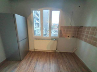 Flat for sale with renovate in Batumi, Georgia. Flat with mountains view. Photo 4