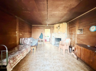 House for sale with a plot of land in Lanchkhuti, Georgia. Photo 2