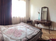 Flat for daily renting in Batumi, Georgia. near the May 6 park. Photo 1