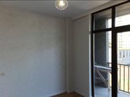 Flat for sale in a quiet district in Batumi, Georgia. Sea view. Photo 3