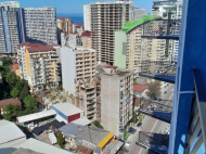 Urgently! Apartment for sale with renovate in Batumi, Georgia.  Photo 24