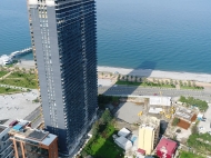 Продам свою новую квартиру в Батуми на первой линии,в Orbi Beach Tower. До моря 50 м.Вид на море,горы  и Новый Бульвар.8 этаж,50 кв.м. Цена 92 000&. Тел.+599424667 Батуми.   Viber,  WhatsApp +380673656472   План 18